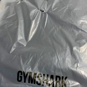Gymshark black venture pants medium